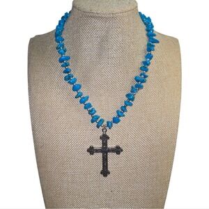 Treska Turquoise Cross Pendant Necklace Chip Stone Bead Silver Tone Toggle Clasp